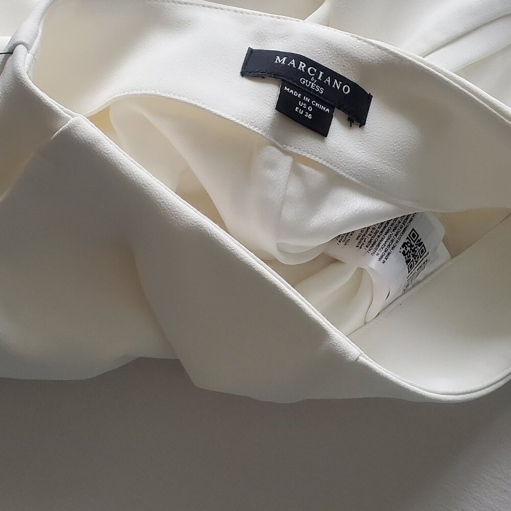 LUXE Marciano Dallas Dress Shorts Cream Brand NEW! NWT - Picture 8 of 13